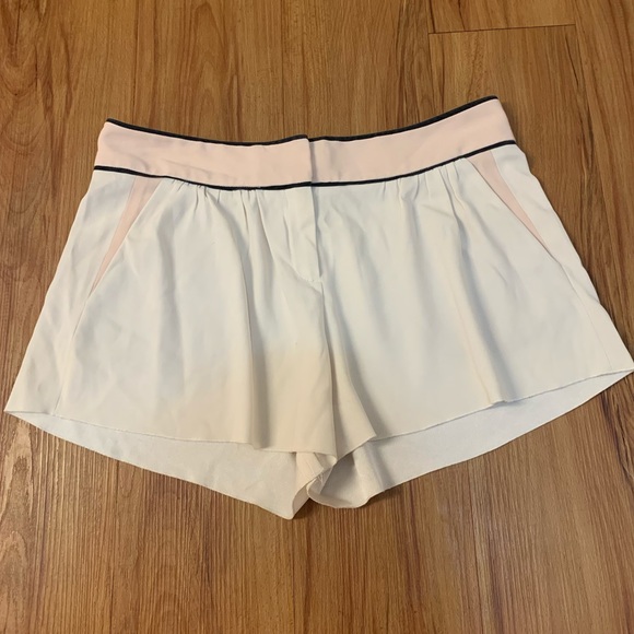 ARITZIA BABATON Blush Pink Flowy Shorts
